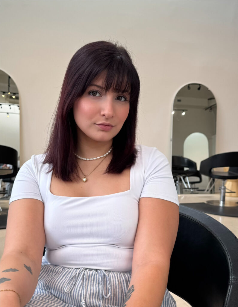 Portrait de Marilou, coiffeuse au salon Euphorik à Sherbrooke.